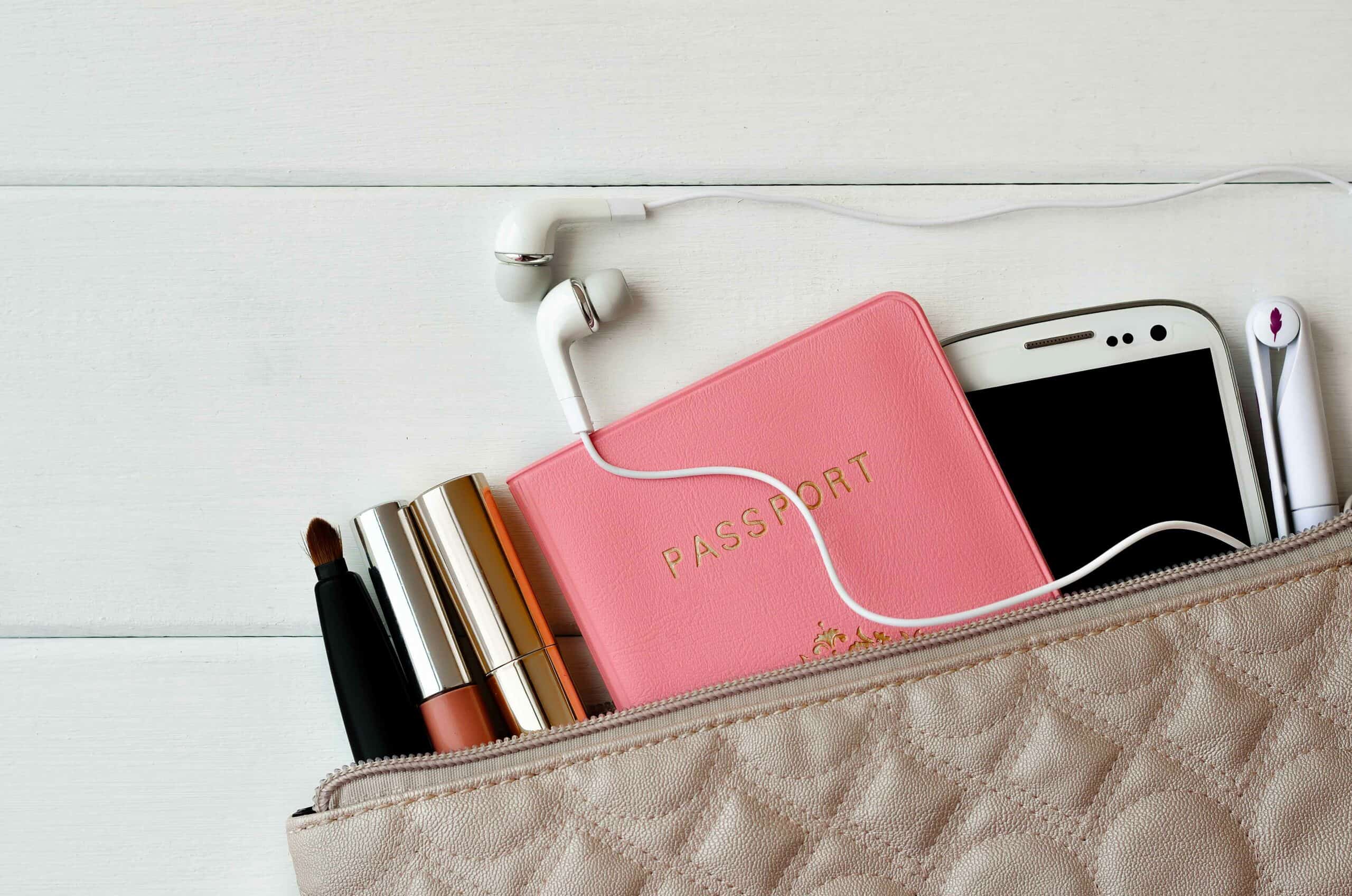 The Best Phone Charging Wristlets