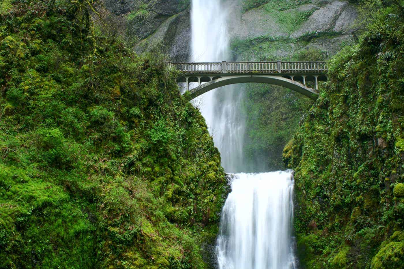 bridge over multnomah falls in Portland Oregon