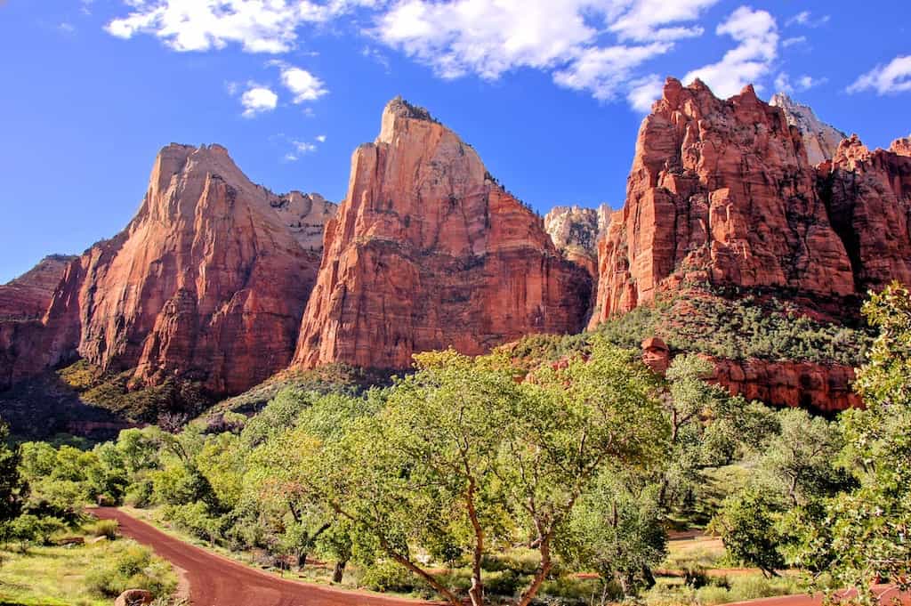 court of the patriarchs sandstone cliffs