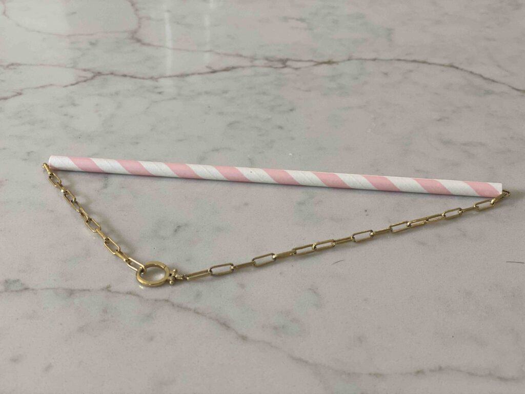 JEWELRY TIP: Use a straw to prevent necklaces from tangling.