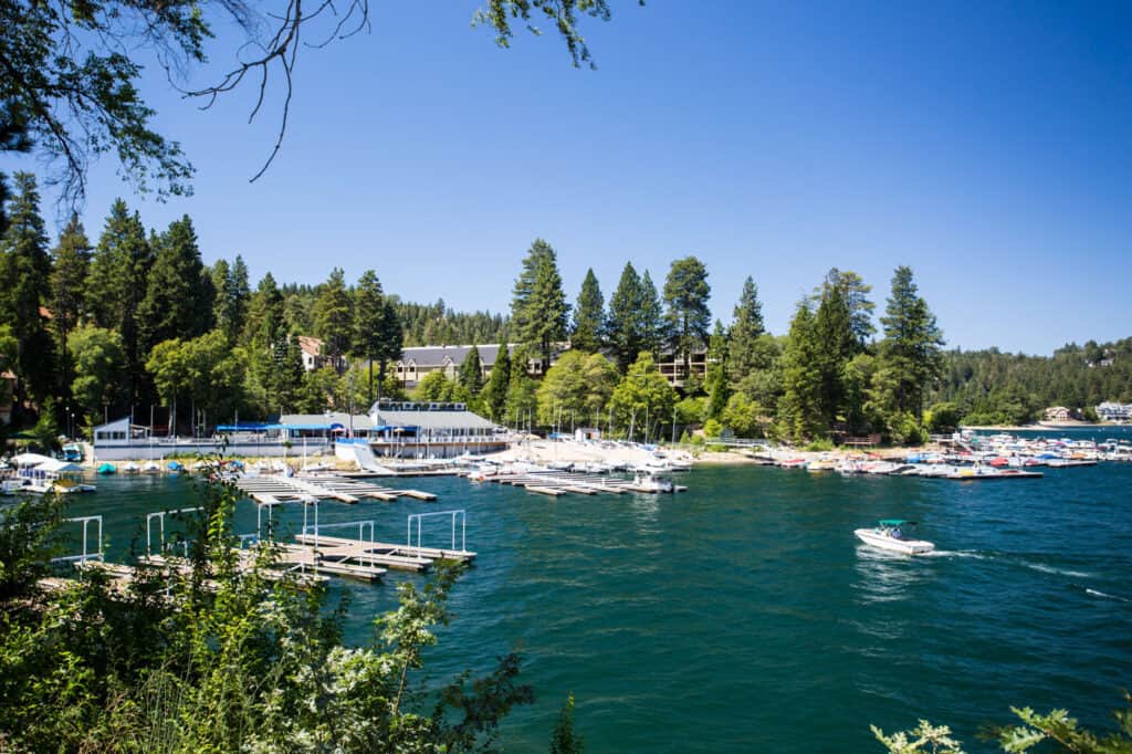 lake arrowhead shoreline