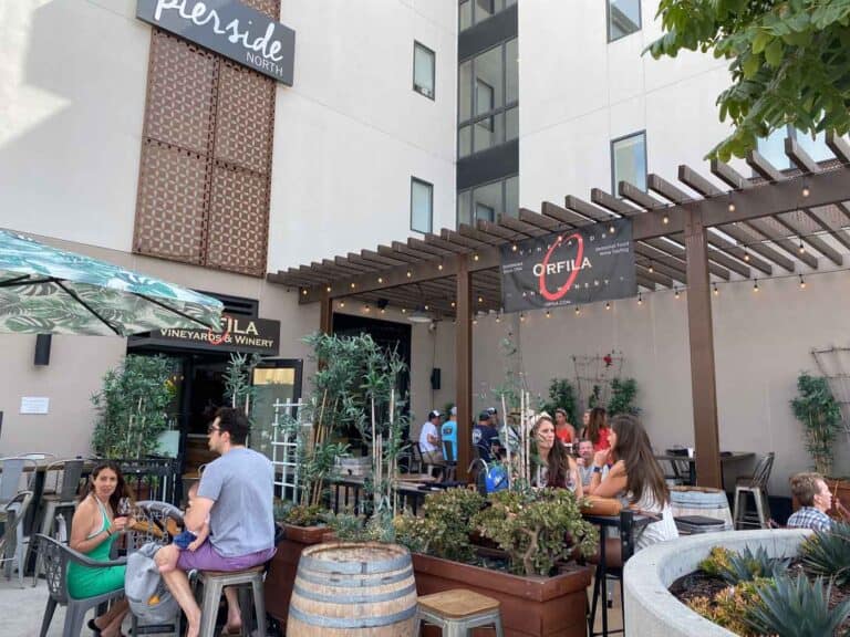 21 Amazing Wineries Close to Los Angeles Day Trips & Tastings!